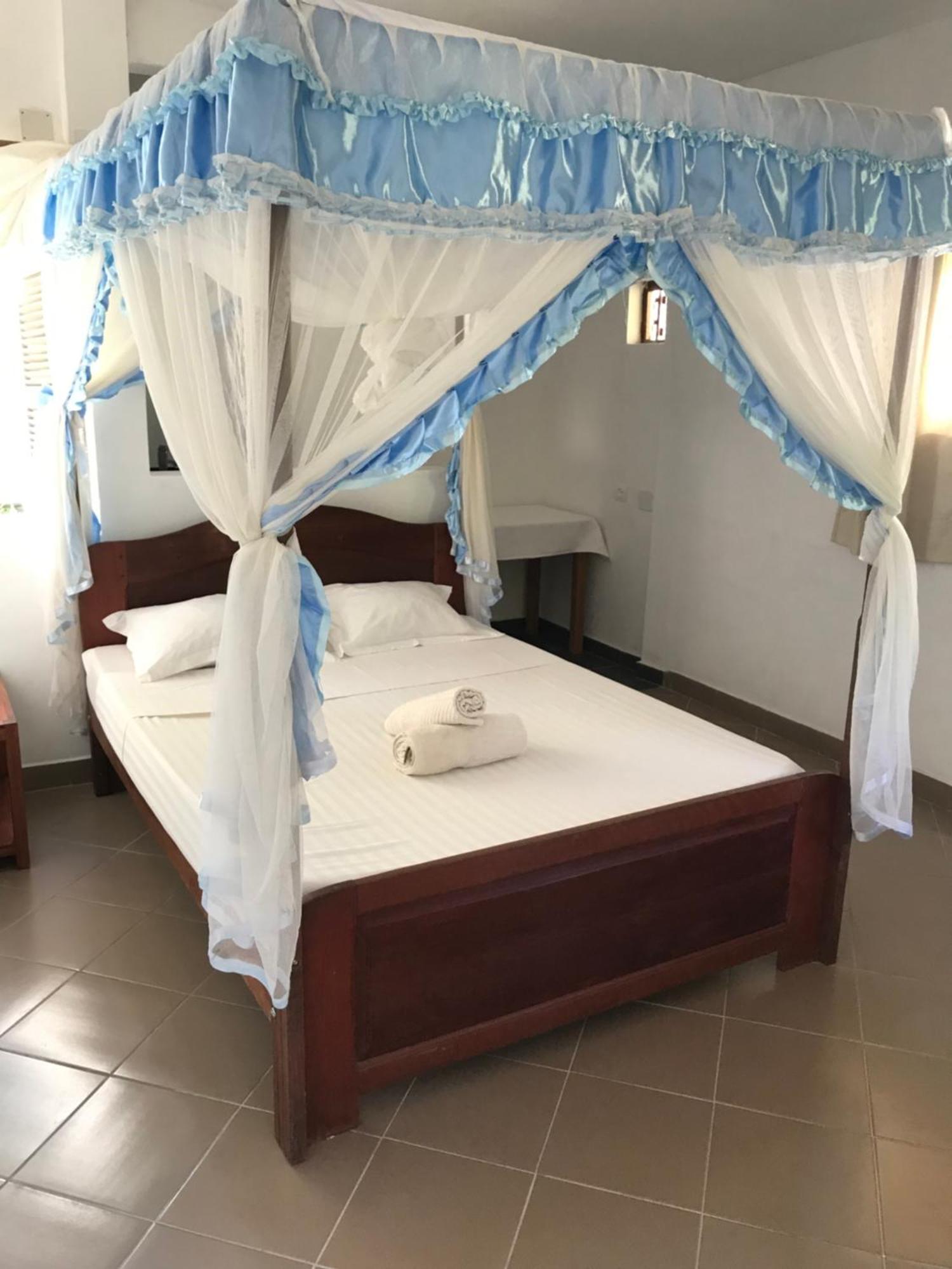 Hotel le Lagon Foulpointe Extérieur photo
